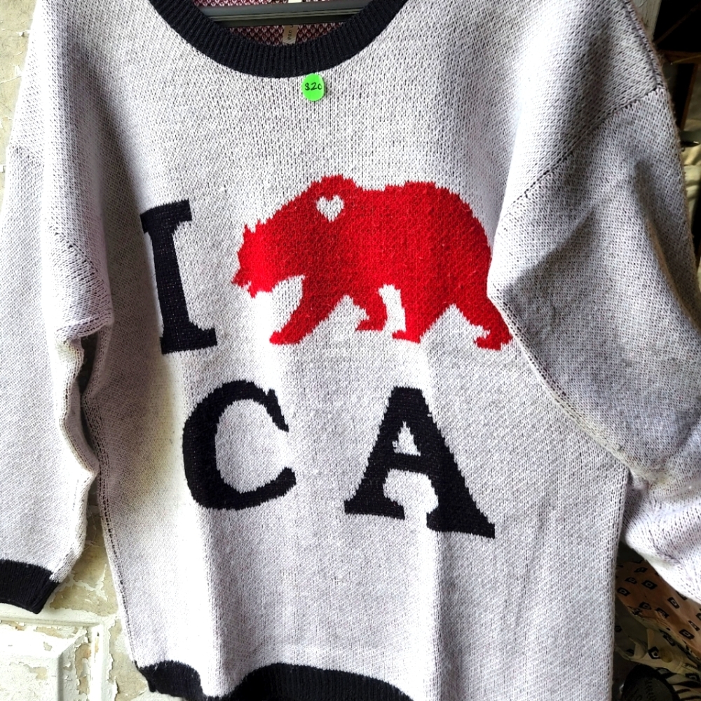 California pullover sweater